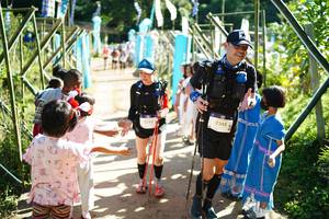 BIB: 2247, 2245
                            <button type="button" onclick="openModal(19072431)" class="btn btn-primary btn-sm float-right btn-popup" data-toggle="modal" data-target=".modal-high-quality">
                        <i class="fas fa-shopping-cart"></i> Add to Cart
                    </button>
                                            <button type="button" onclick="isThisMe(19072431, true)" class="btn btn-success btn-sm float-right btn-popup btn-isme hidden" data-toggle="tooltip" data-placement="bottom" title="นี่คือรูปของคุณใช่ไหม คลิกที่นี่เพื่อเอาเข้าอัลบั้ม">
                        <i class="fas fa-plus"></i> Add to album
                    </button>
                    <button type="button" onclick="isThisMe(19072431, false)" class="btn btn-warning btn-sm float-right btn-popup btn-isnotme hidden">
                        <i class="fas fa-ban"></i> Remove from album
                    </button>